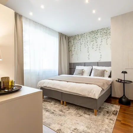 Ah Park Angelinum Ii Apartment *