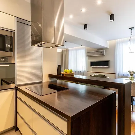 Ah Park Angelinum Ii Apartment *