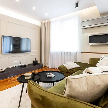 Ah Park Angelinum Ii Apartment *